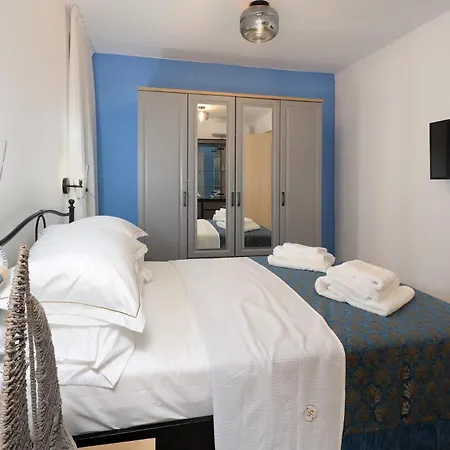 Meladonia - Luxury Molat