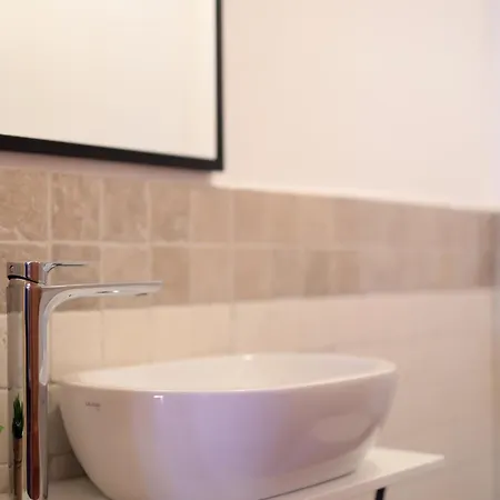 Meladonia - Luxury Molat