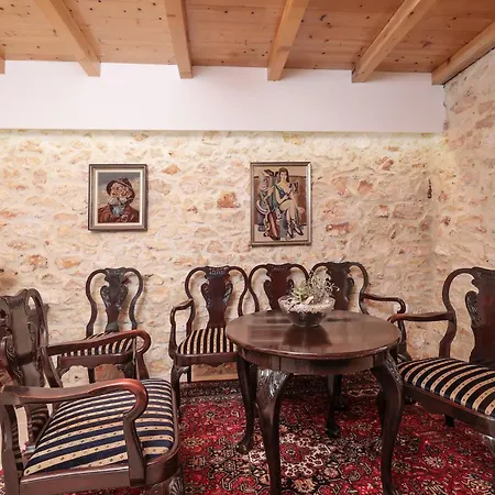 Meladonia - Luxury Molat