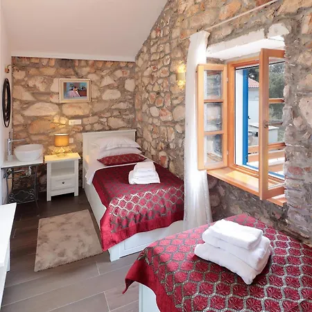 Villa Meladonia - Luxury *